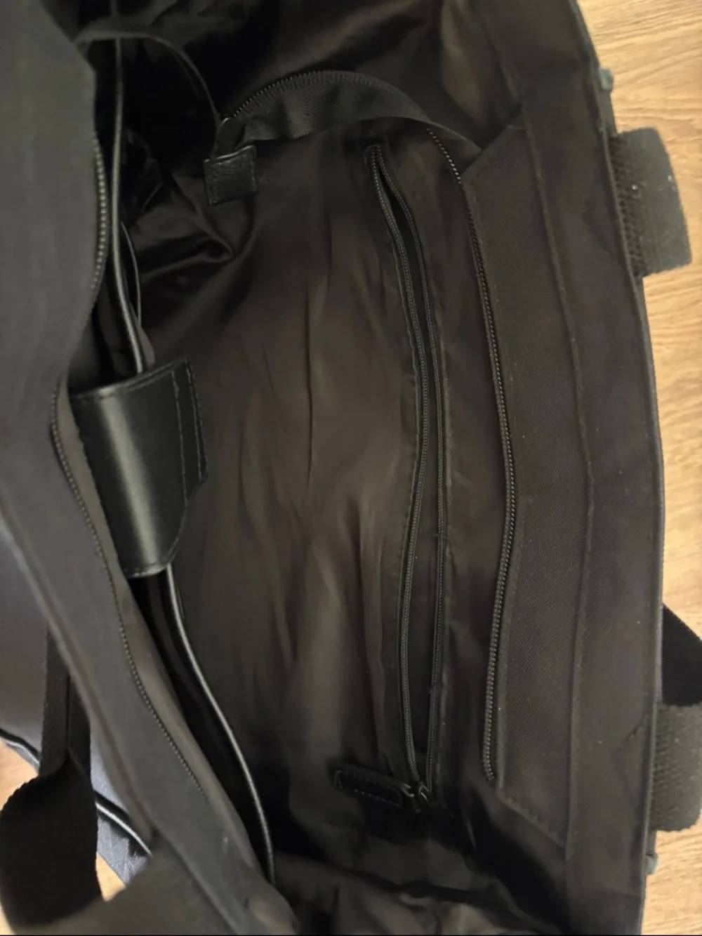 BEIS North to South Bag with Front Zip Pocket